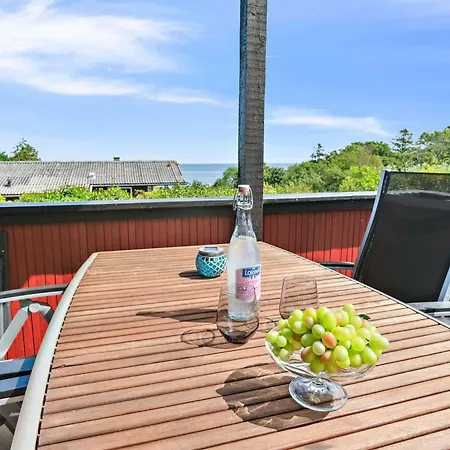 Holiday home Makrina - 150m From The Sea By Interhome *